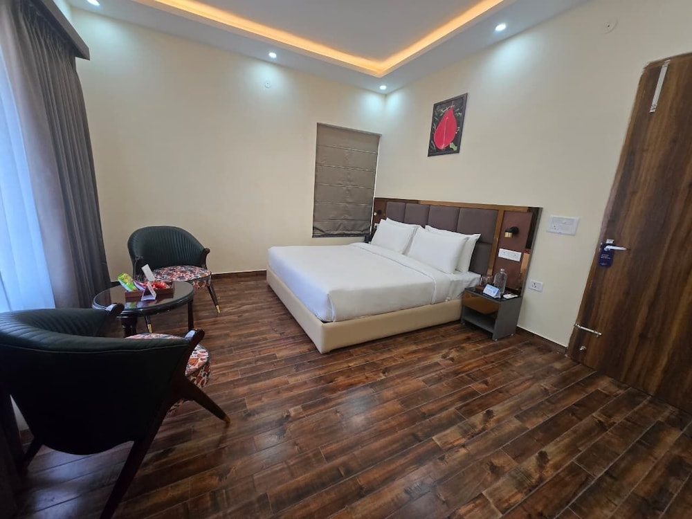 Quail 3 BHK Luxury Villa