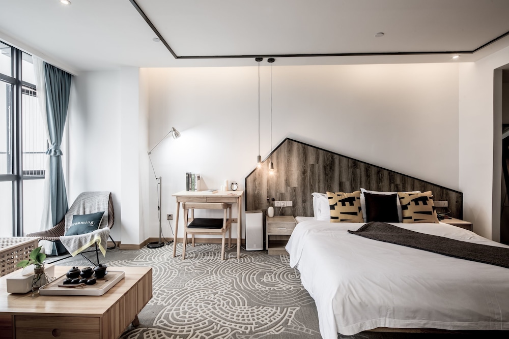 Deluxe Double Room With River View