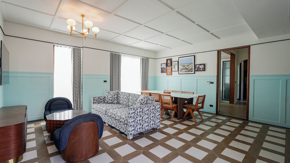 Sol Two-bedroom Lagoon Suite Villa (Up to 8) (Free Drop-off Airport Transfer) - Photo 3