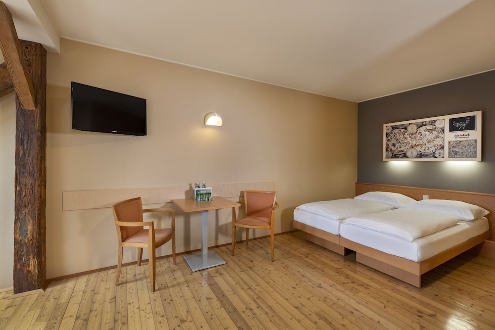 Double Room - Photo 1