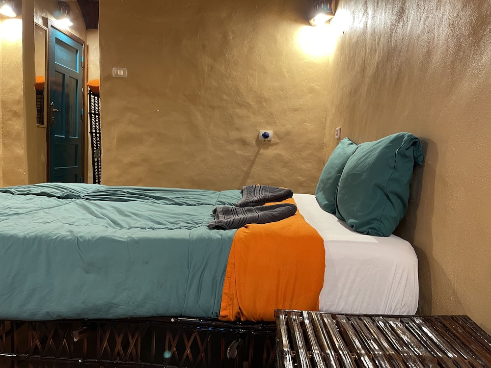 Deluxe Double or Twin Room photo 1