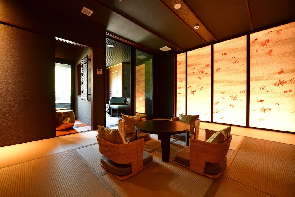 Deluxe Room, Non Smoking, Mountain View 4F (Sashimi Dinner) with open-air bath + Private Room Meal photo 2