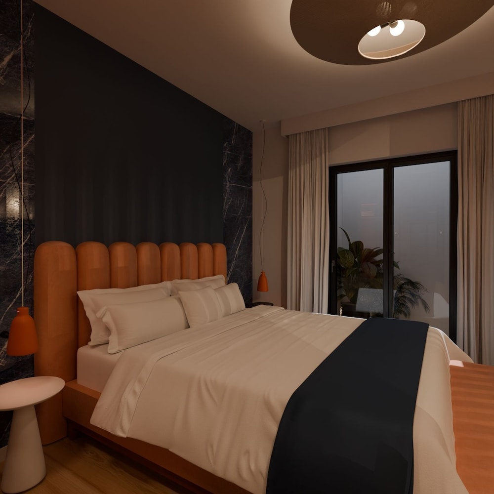 Grand Villa with Sea View and Heated Pool - Photo 3
