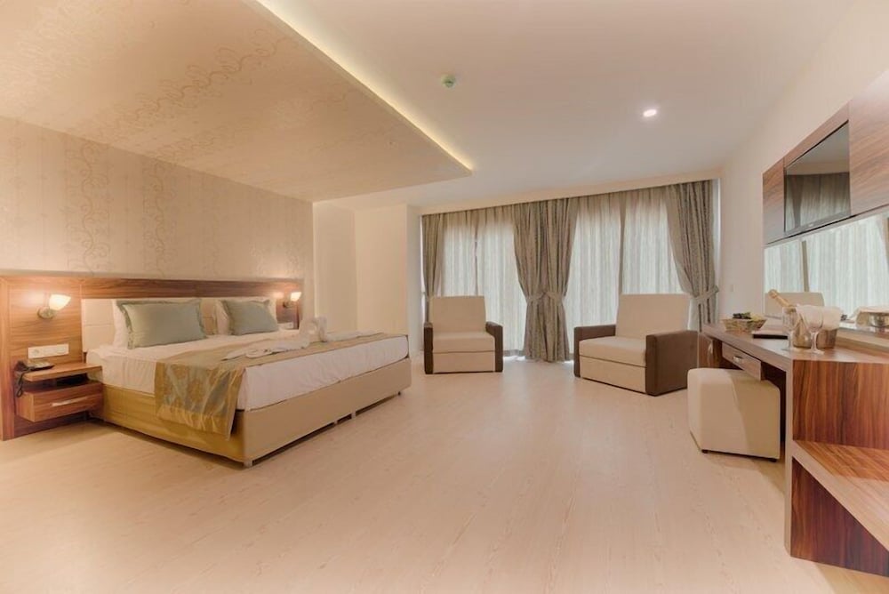 Suite Corner photo 3