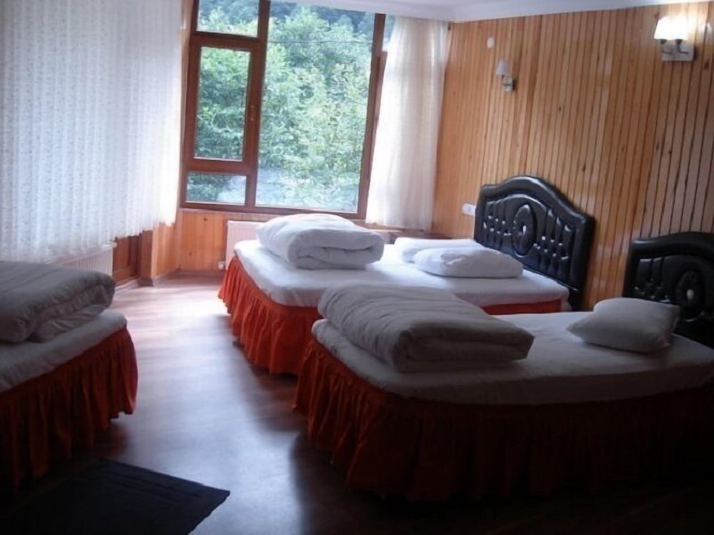 Room, Connecting Rooms photo 1