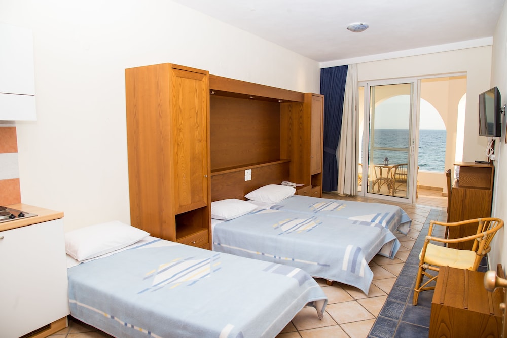 Superior Double Room, Sea View photo 3