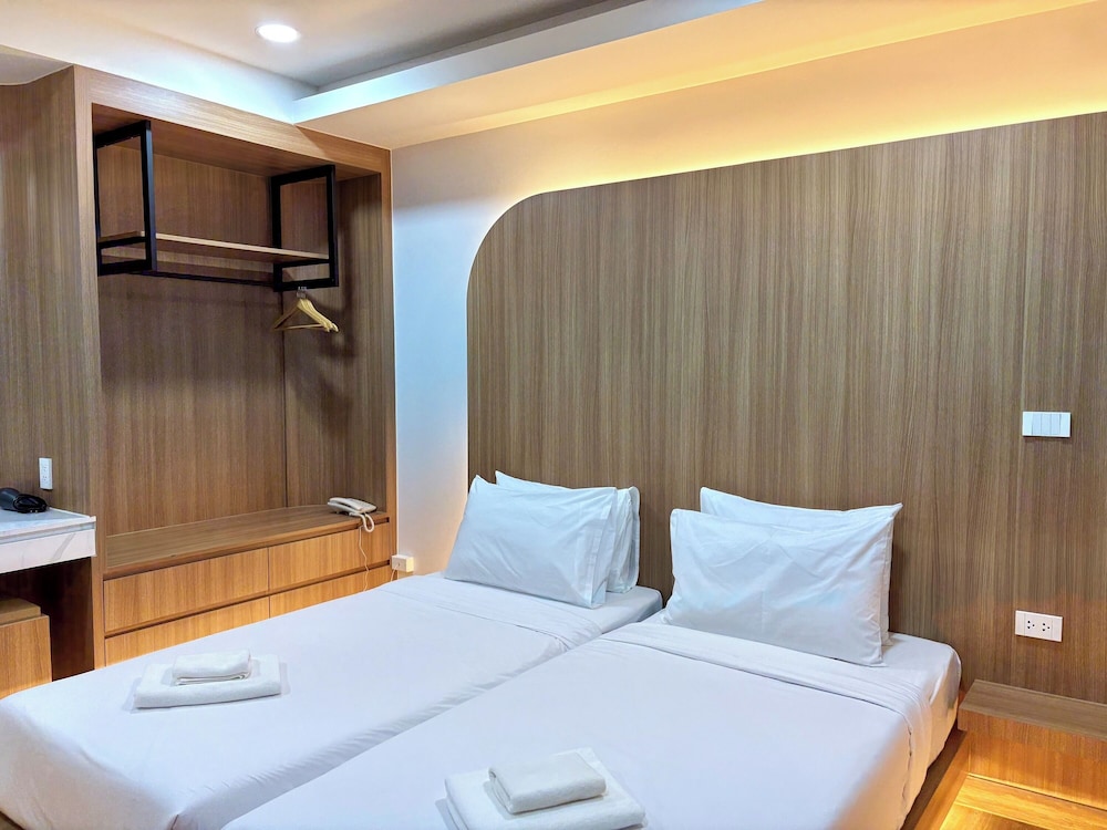 Superior Twin Room - Photo 2