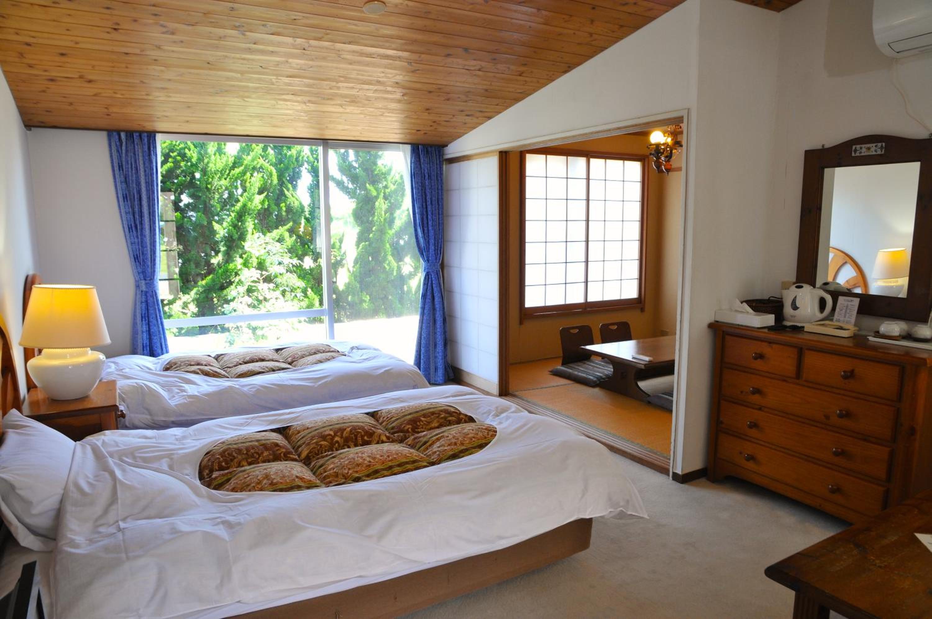 Family Room with Tatami Area - Sea Side photo 2