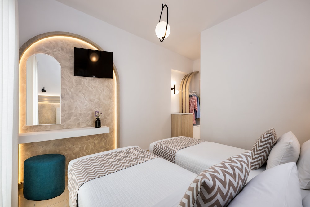 Standard Double Room - Photo 6
