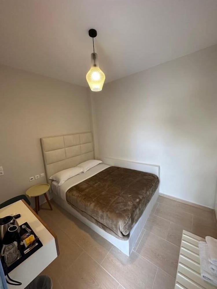 Economy Double Room - Photo 2
