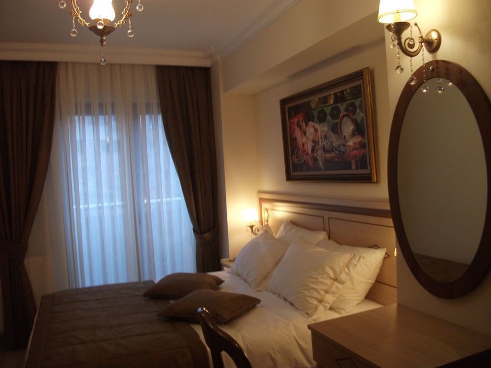 Standard Double or Twin Room photo 1