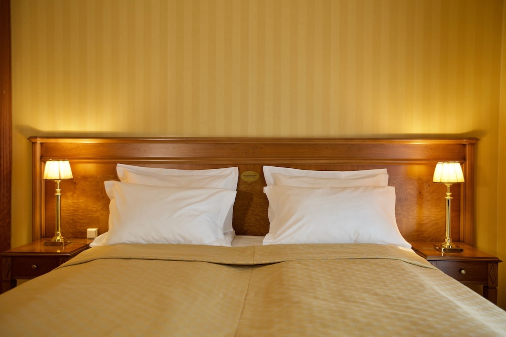 Suite - Photo 5