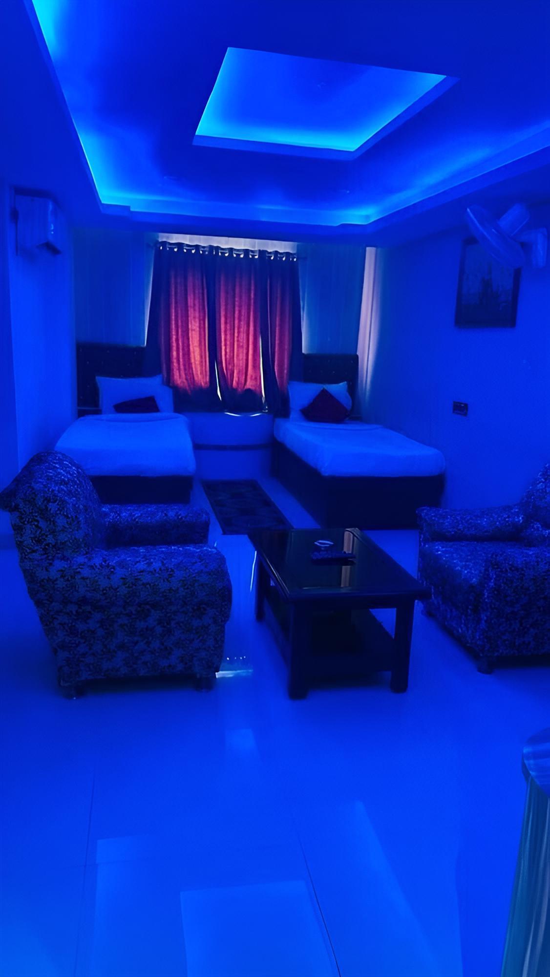 Family Room photo 2