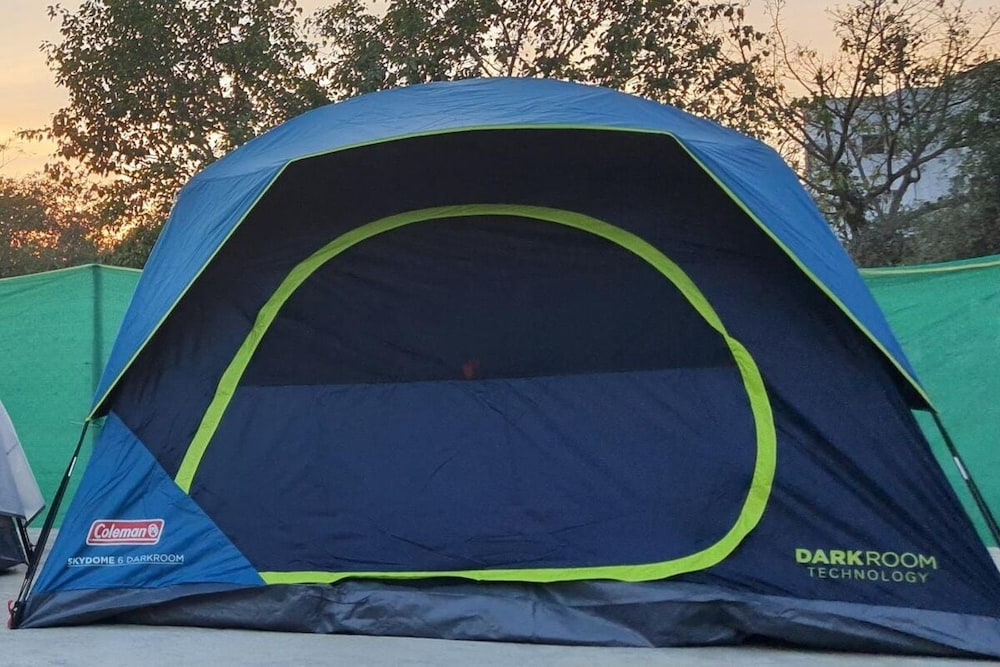 Deluxe Tent - Photo 1