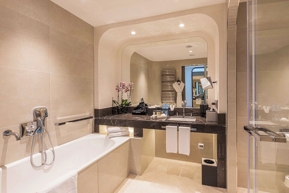 Standard Room - Photo 7