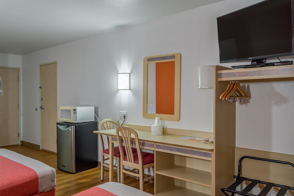 Standard Room, 2 Queen Beds, Accessible, Non Smoking photo 1