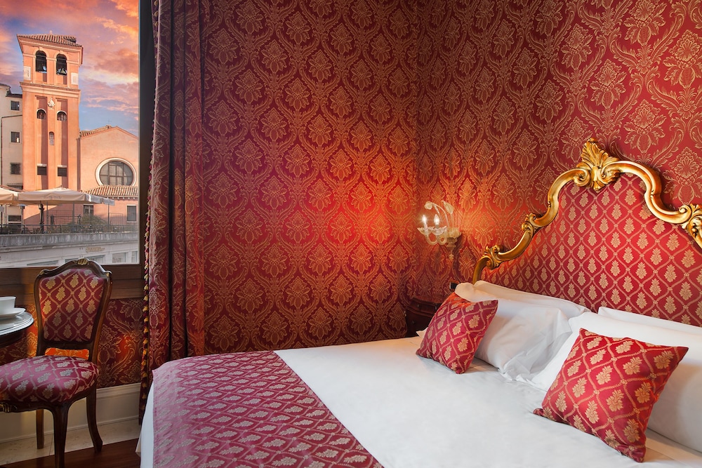 Superior Room photo 2