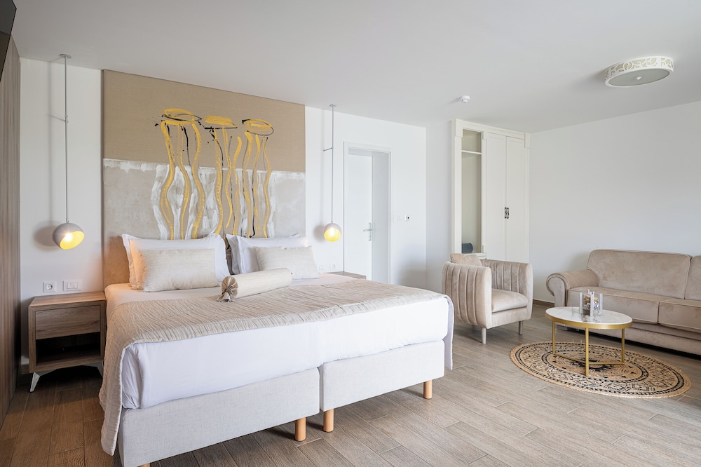 Executive Suite, Terrace, Sea View