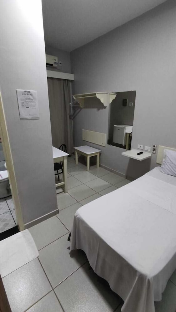 Single Room photo 3