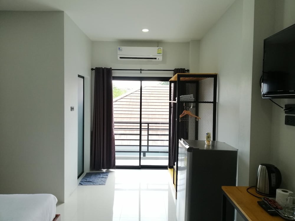 Double room (without Cleaning Service) - Photo 10