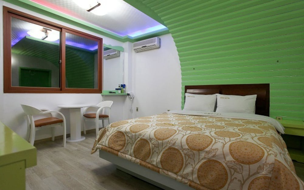 Standard Room - Photo 3