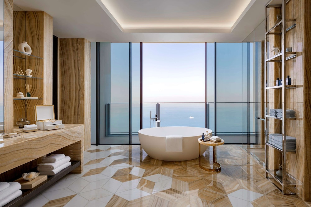 Panoramic Penthouse thumbnail 5