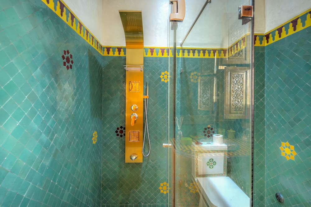Royal Room - Photo 3