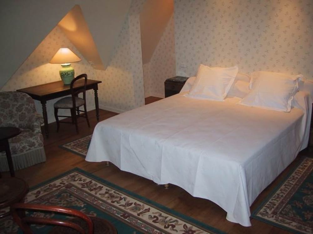 Deluxe Suite, Park View photo 2