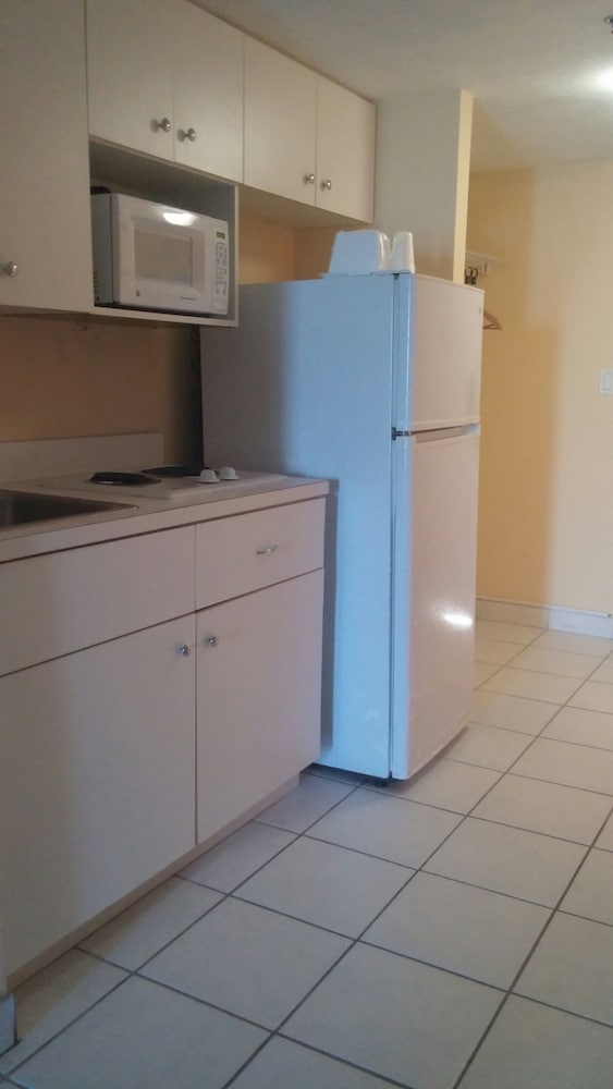 Standard Room, 2 Queen Beds, Kitchenette, Oceanfront - Photo 7