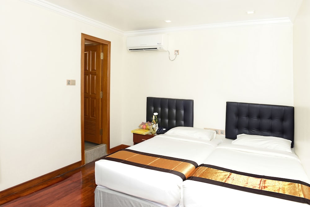 Superior with Private Bathroom & Common Kitchen