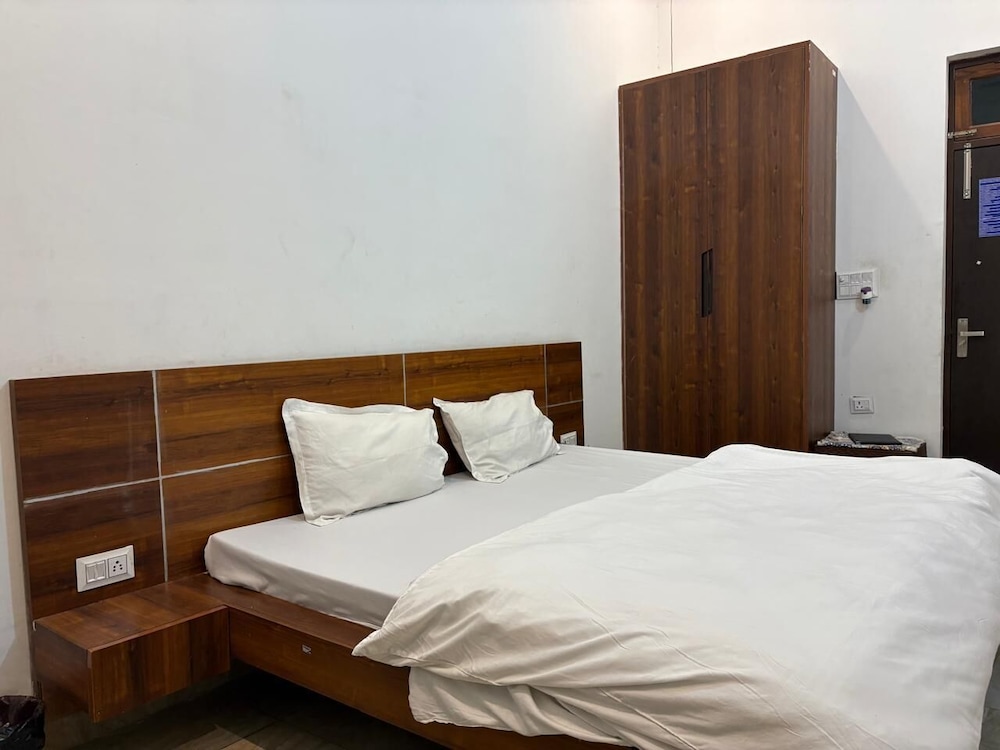 Comfort Single Room
