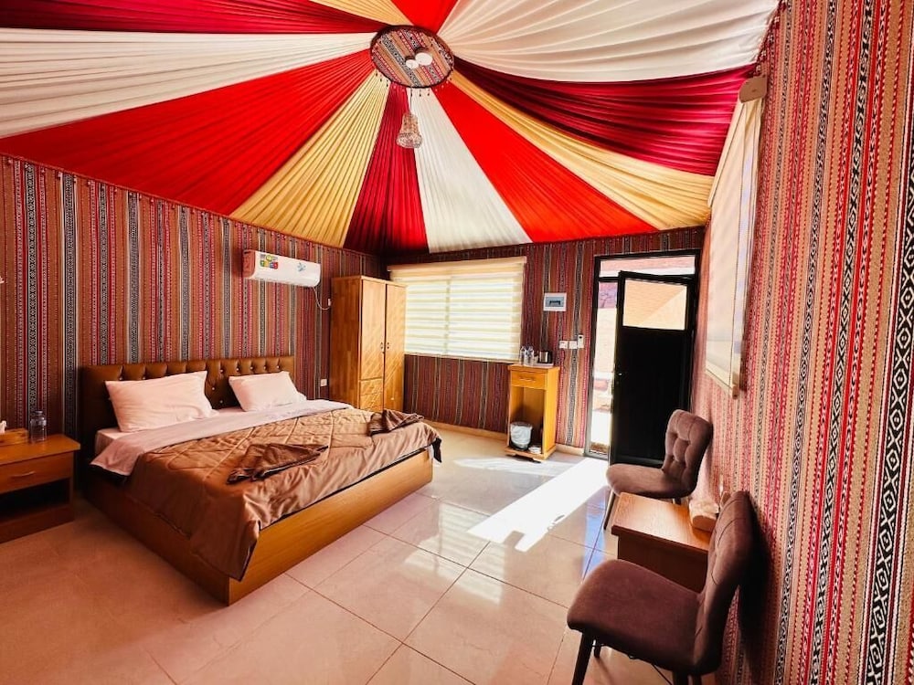 Deluxe Tent