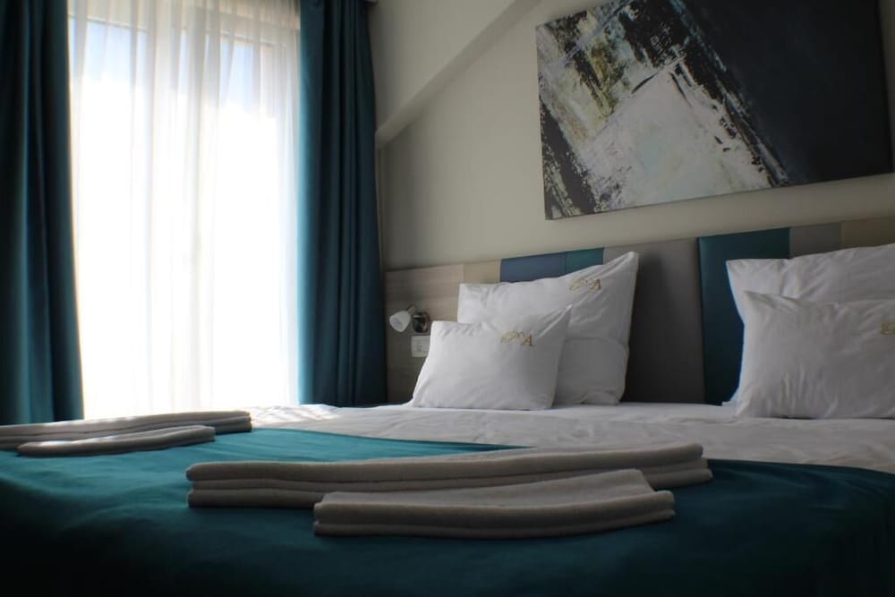 Junior Suite, Mountain View photo 2
