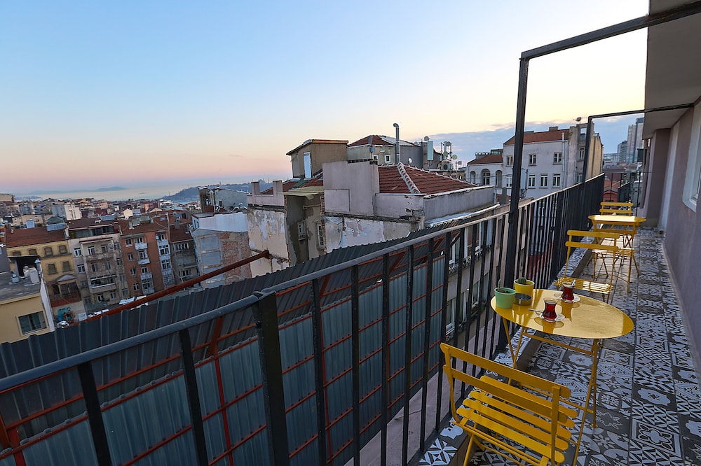 Deluxe Double Room, Balcony, Sea View photo 2