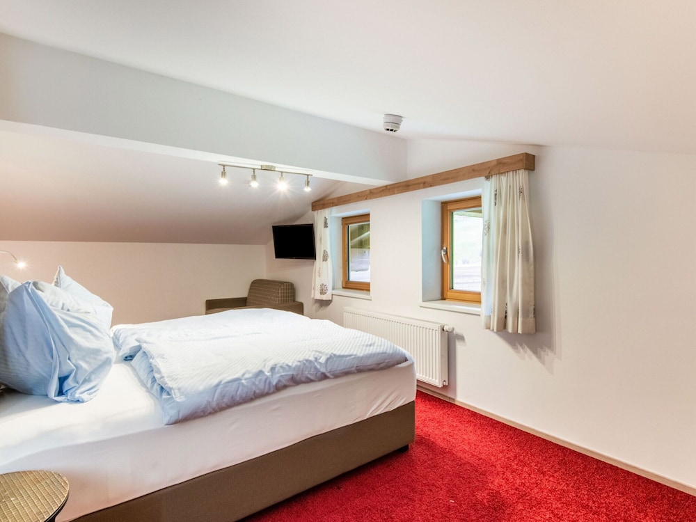 Classic Apartment, 2 Bedrooms