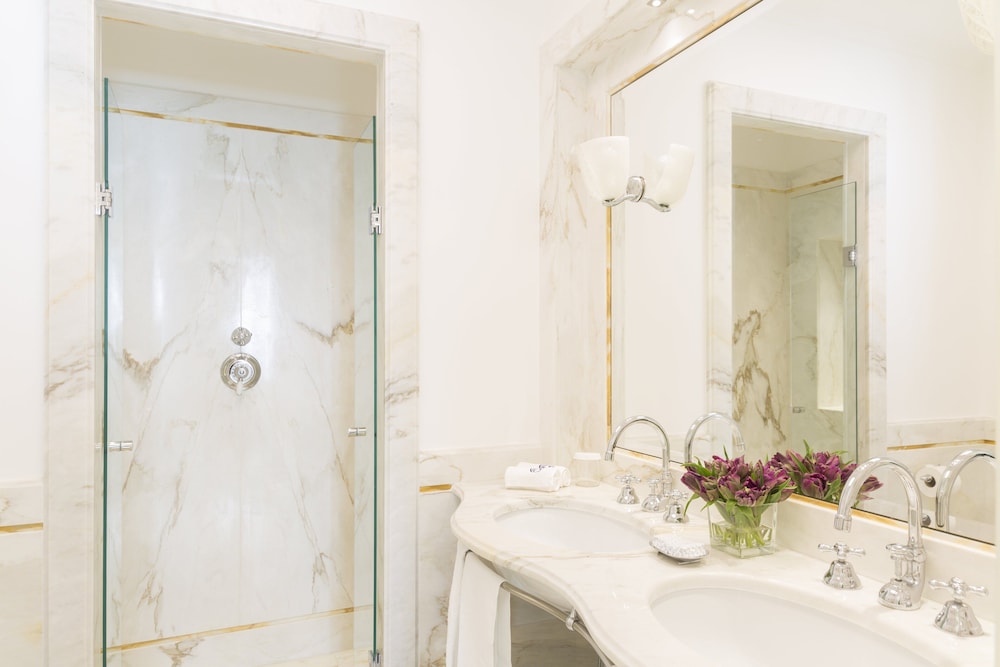 Suite, 2 Bedrooms, Sea View (Pavarotti) thumbnail 5