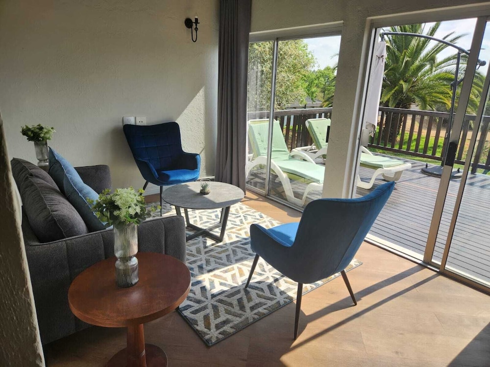 Executive Suite photo 1