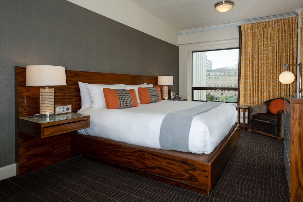 Superior Room, 1 King Bed - Photo 6