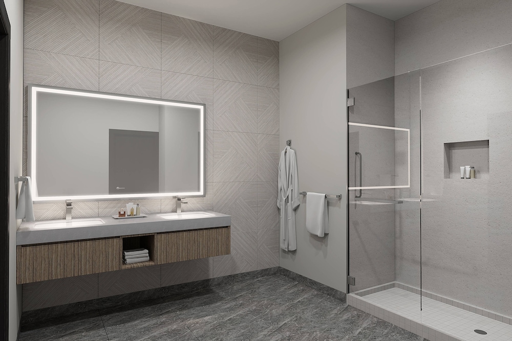 Suite, 1 Bedroom - Photo 6