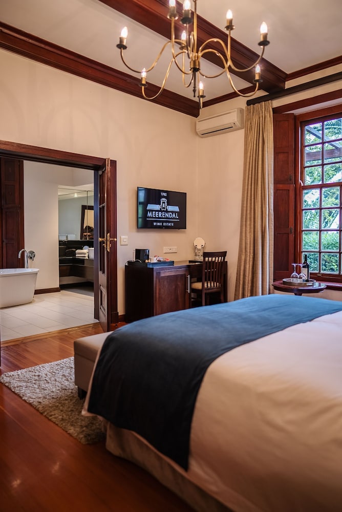 Executive Double or Twin Room photo 2