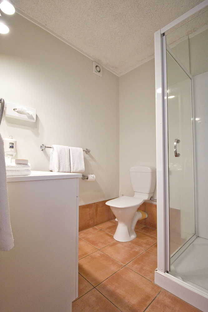 Standard Studio with Tui Street view photo 2