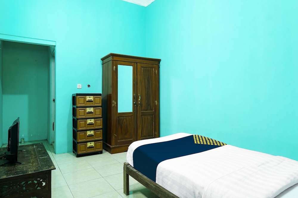 Basic Single Room photo 1