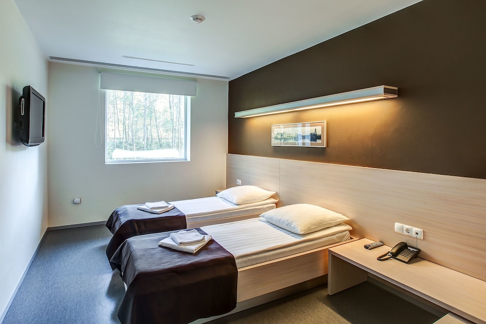 Superior Twin Room, 2 Twin Beds photo 3