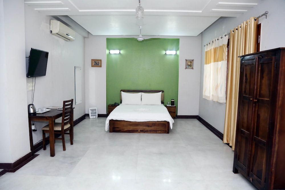 Executive Room photo 1