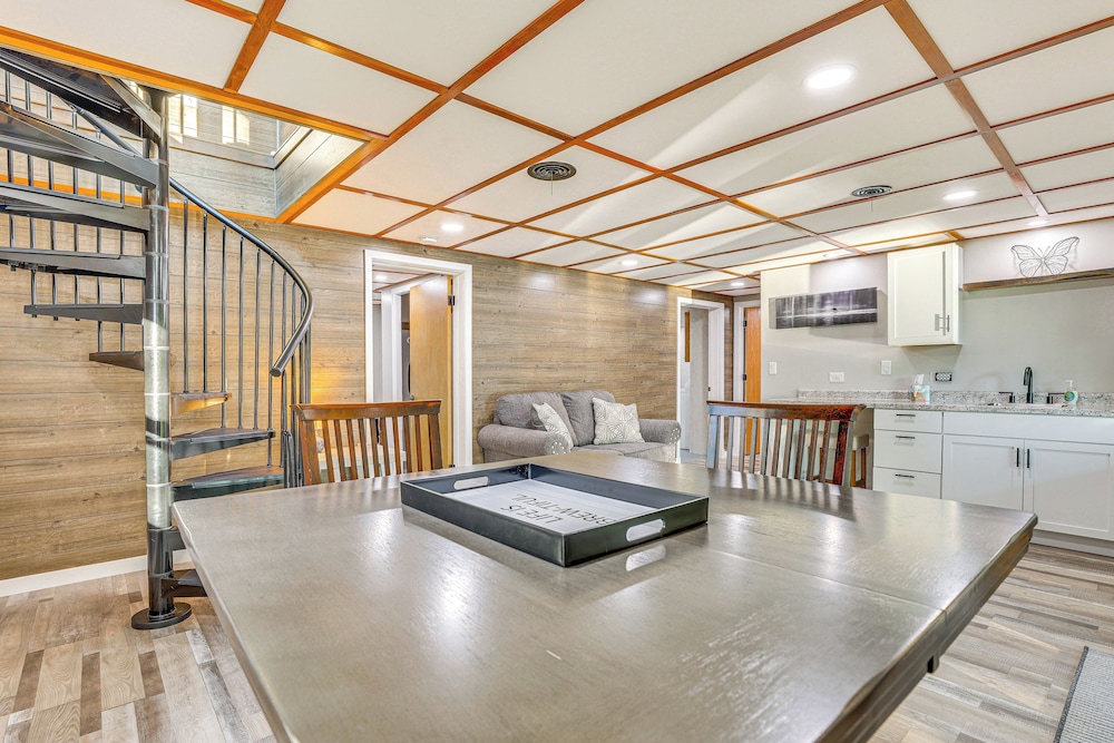 House (4 Bedrooms) photo 2