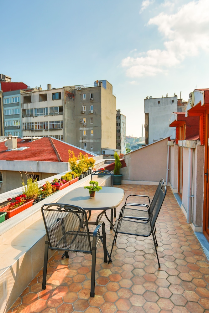 Penthouse, Terrace photo 3
