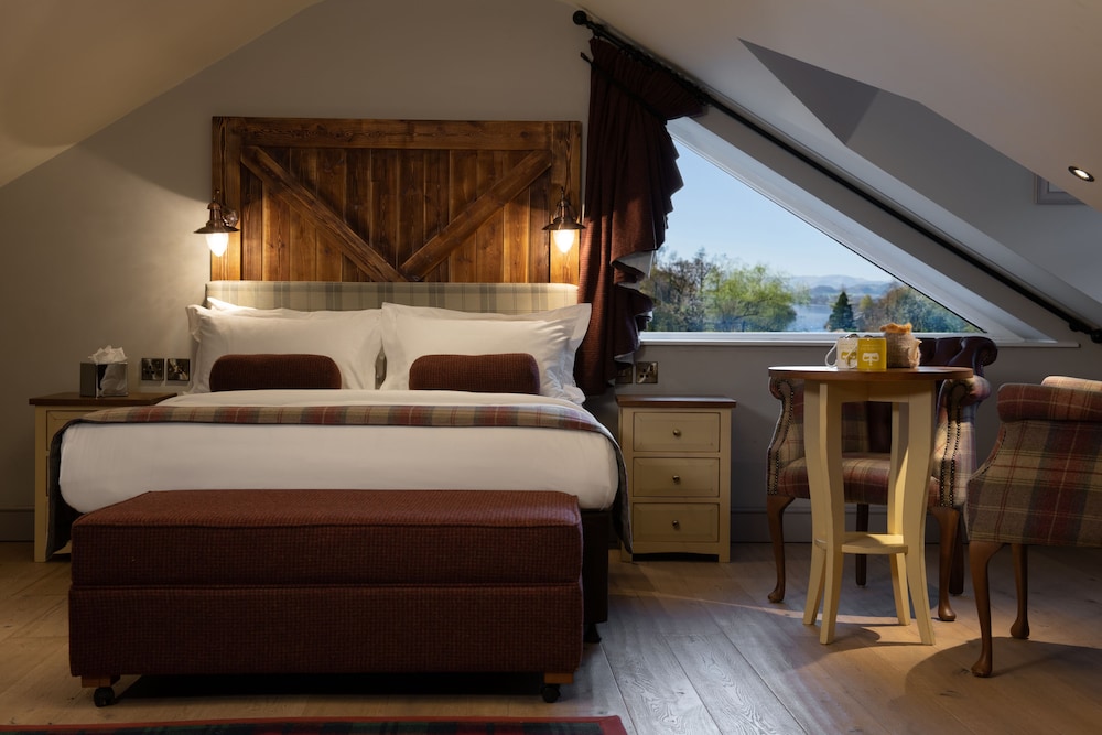 Feature Room photo 2