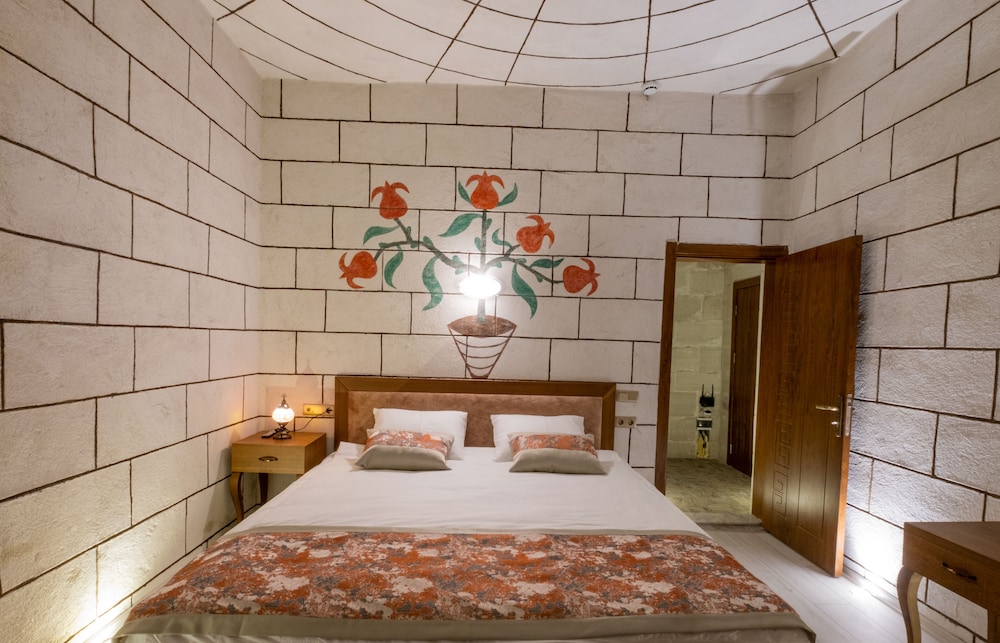 Economy Double or Twin Room, 1 Bedroom, Non Smoking photo 3