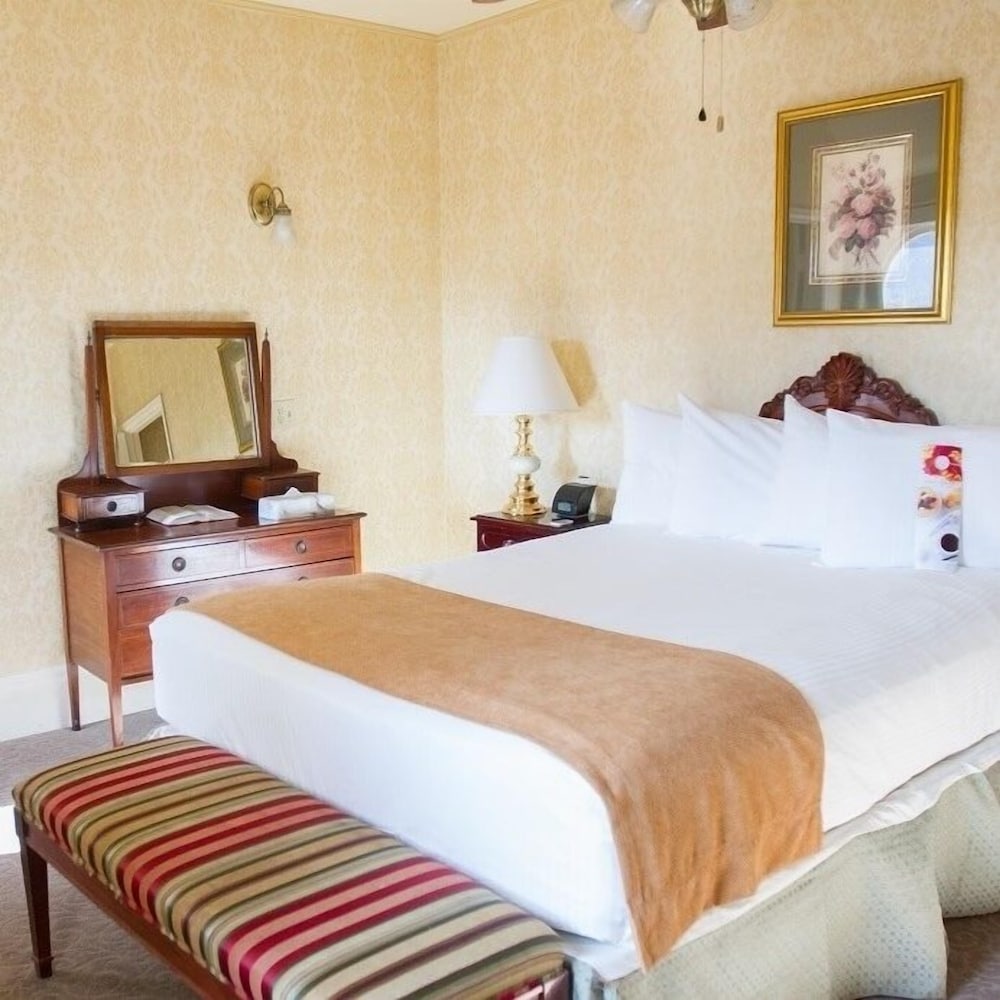 Bell Tower Suite