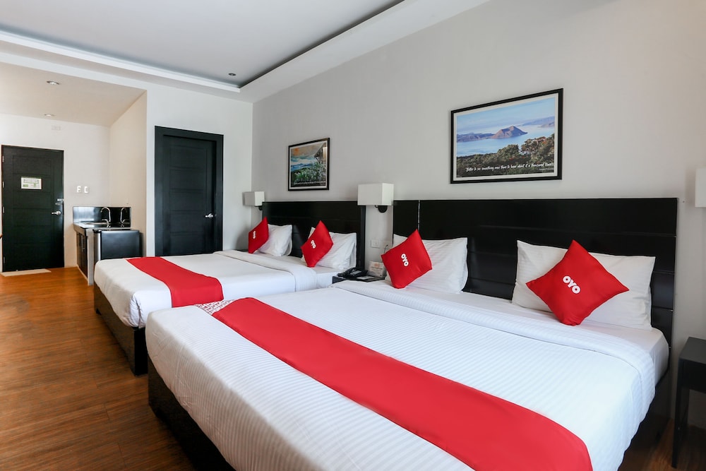 Economy Quadruple Room photo 2